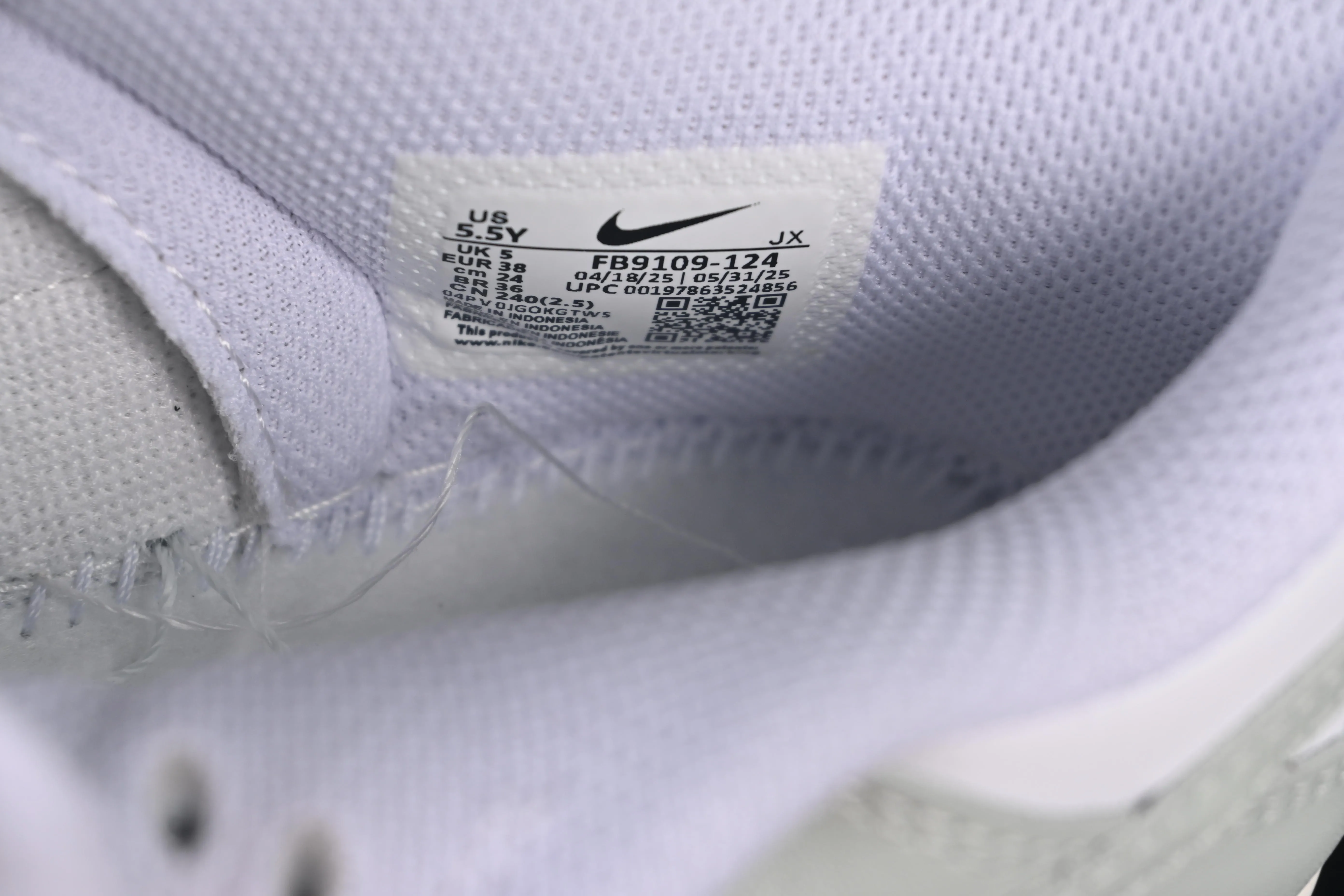 All categories Nk SB Dunk series Nk SB Dunk Low low-top sneakers Nike SB Dunk Low white gray low-top casual sneakers FB9109-124